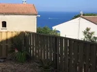 Apartment in house with swimming pool between sea and mountains