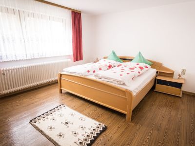 Richards im Haus Kallin ground floor apartment with terrace near the forest, hiking trails