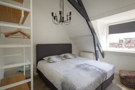 Seapoint 2, apartment with sea view Отели рядом с достопримечательностью «Zandvoort aan Zee»