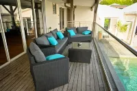 Green Cay Villa - Top spot, pool, seaview, 4 Bedrooms & 4 Bathrooms