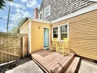 1918 Downtown Cary w/ 4BR+3BA ~ walk 2 new park shops breweries & restaurants!