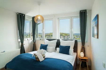 Immo-vision: Penthouse - Sauna - Jacuzzi - BBQ - See Отели в г. Бергнойштадт