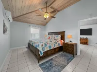 Golf Cart Included, Inagua Villa, Treasure Cay, Bahamas, 100 yards from beach