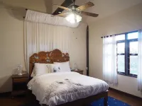 Charming Thai Lanna style house in the country side of Chiangmai.Relaxing garden