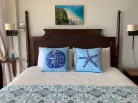 Honeymoon/Romantic Private Suite with Ocean View & Pool; Over 150 5 Star Reviews