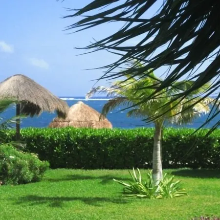 Relaxing beach hotel
