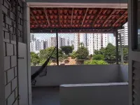 Comfortable room in a quiet and airy house-Bar, Salvador Hotels near Porto da Barra