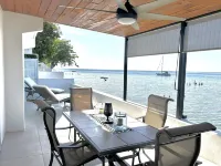 La Cottage beautiful & peaceful beach house