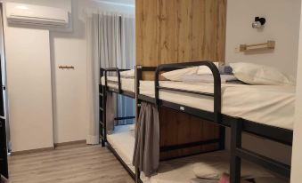 Four Rooms Hostel
