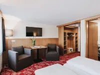 Hotel Adler Отели в г. Брегенц