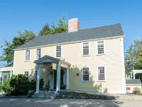 Three Chimneys Inn Hotels in Strafford County
