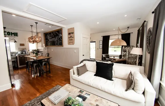 555 號開放式公寓酒店