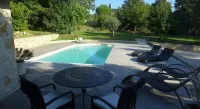Hôtel Restaurant Logis le Relais du Vivarais Hotel a Chateauneuf-du-Rhone