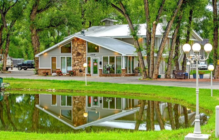 The Gunnison Inn at Dos Rios Golf Course