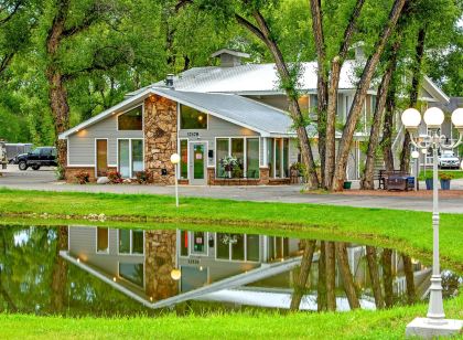 The Gunnison Inn at Dos Rios Golf Course