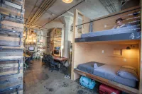 PodShare Hollywood