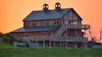 康史塔克高級小屋飯店
