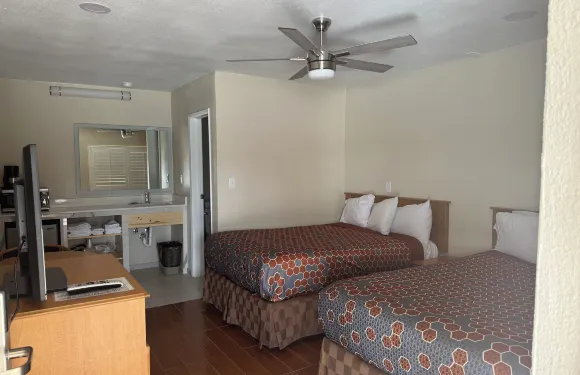 湯豪斯旅館&套房酒店