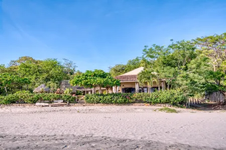 La Veranera Guest House Отели в г. Мунисипаль де Сан Хуан дель Сур