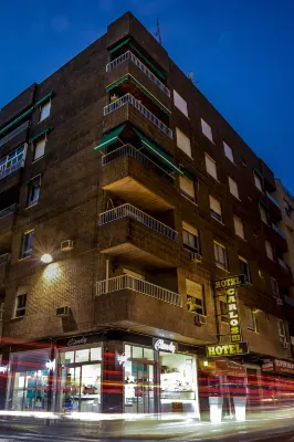 Hotel Carlos III فنادق في Aguilas