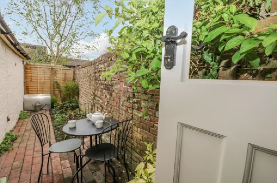 Cliffe Cottage