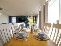 Number 43 The Poplars - Country Houses
