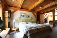 Sunny Rock Bed & Breakfast - 3-Star