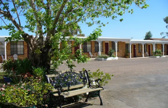 斯康克羅尼爾汽車旅館