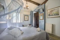 Antica Residenza Santa Chiara -City Center