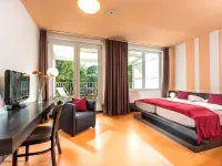 Hotel Grenzfall Hotel dekat Berlin Congress Center