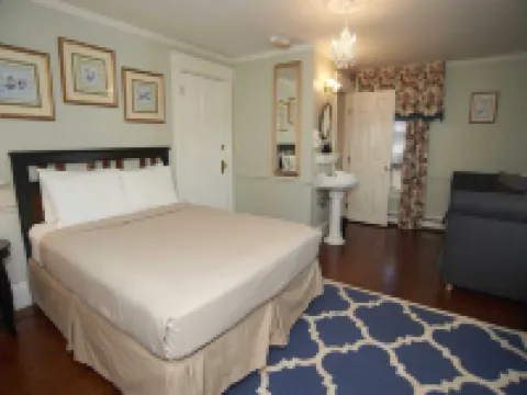 Inn on Bellevue