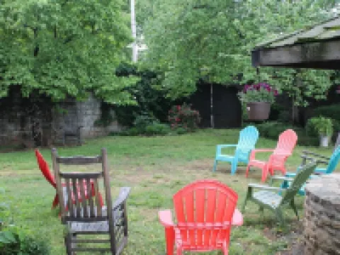 Jailer's Inn Hotels in Bardstown