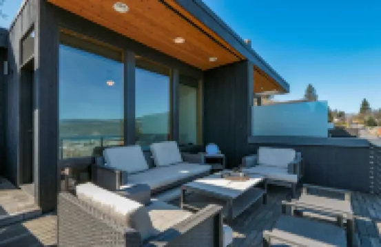 Columbia River Gorge View Four Condo