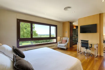 El Porxo B&B Отели рядом с достопримечательностью «Parc de les Moreres»