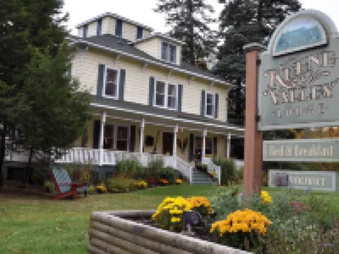 Keene Valley Lodge Hotels in Keene