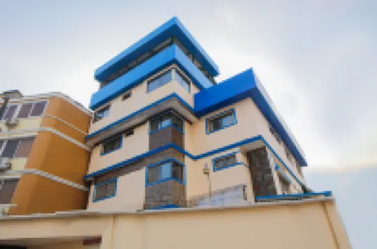 Hotel Murali - Cerca del Aeropuerto de Guayaquil Hotels in 