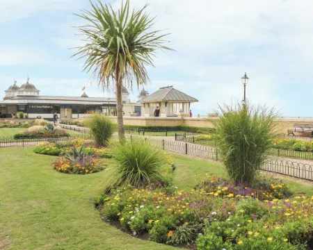 Jasmine Cottage Hotels in Herne Bay