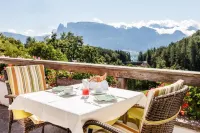 Hotel Lichtenstern Hotels in Ritten