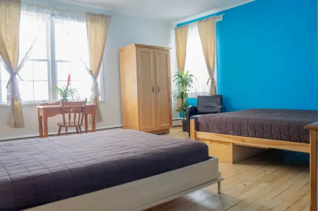 La Secousse Отели в г. Шарлевуа-Эст