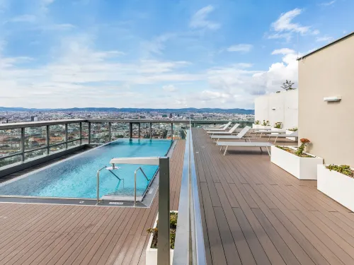 Sky9 Apartments District 3