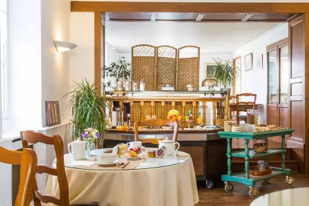 Hostellerie du Parc Отели в г. Итксасу