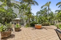 The Burlington Holiday Apartments