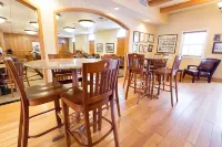 Marv Herzog Hotel - breakfast