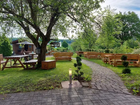 Hotel & Pension Haus Dewenter Отели в г. Бад-Вюнненберг