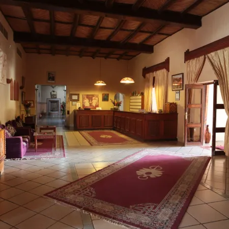 Hotel le Tinsouline Отели в г. Стара-Загора