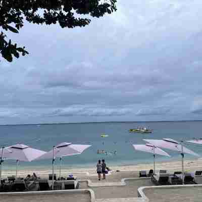 Seaview 2 Bedroom Near Airport Fitness & Recreational Facilities