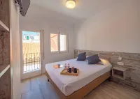 Agi Gloria Rooms Hotels in Roses