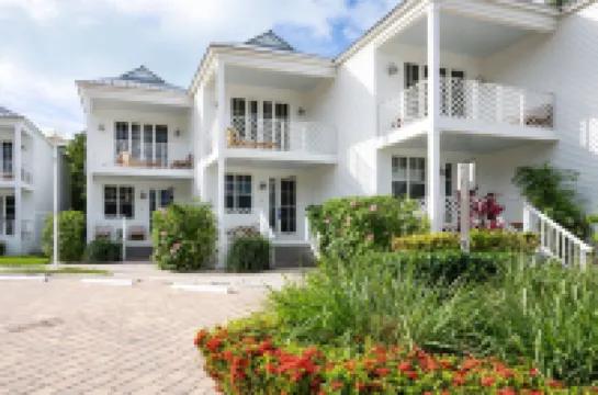 Bayside Villas by Islander Resort