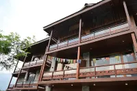 Rigzin House by Meghsparsh Resorts Hotels near Footloose Igloo, Sethan, Manali