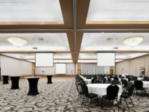 Ramkota Hotel Pierre Hotels in Pierre